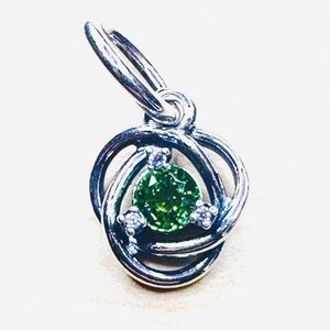 NWOT Pandora Spring Green Eternity Circle Dangle Charm